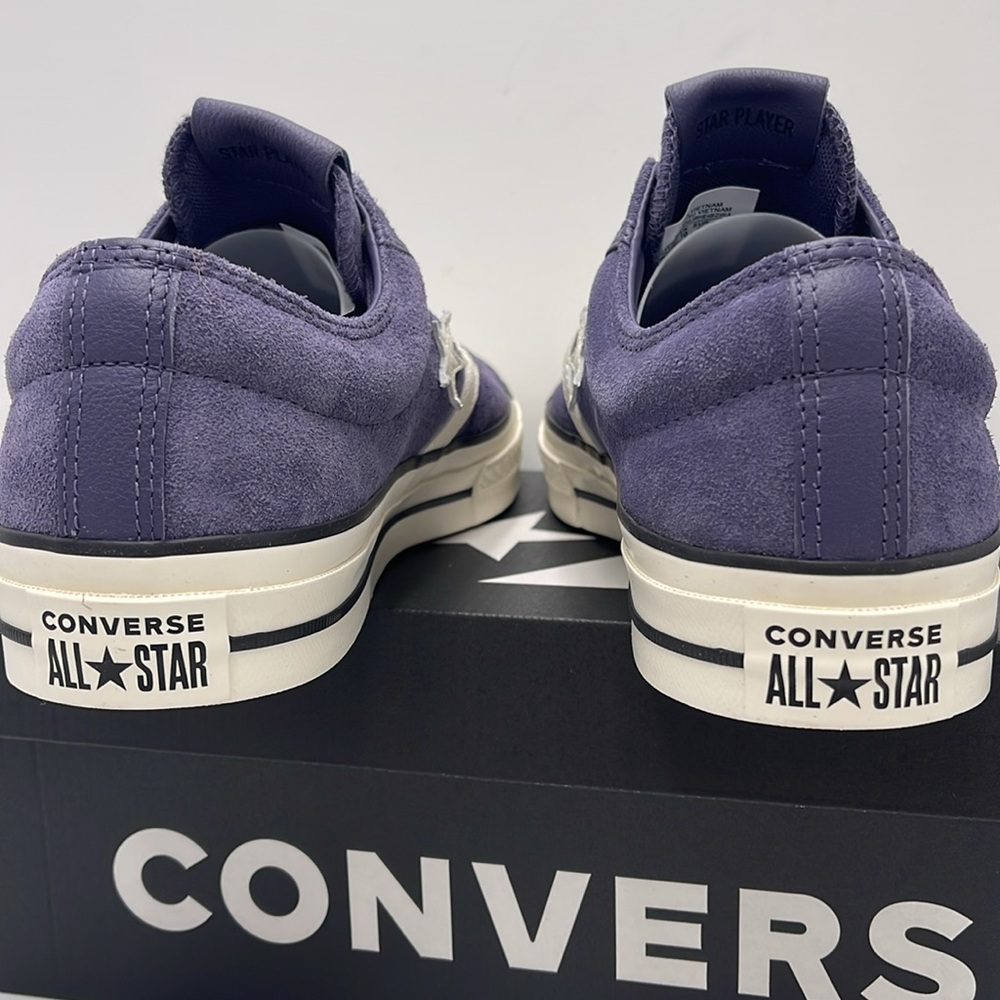 Converse Men’s Sneakers A11131C
STAR PLAYER 76 OX SHADOW PURPLE/EGRET/BLACK - Picture 13 of 16